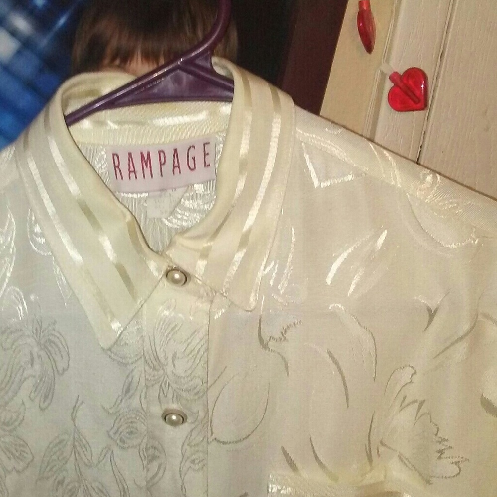 Blouse - Picture 3 of 3